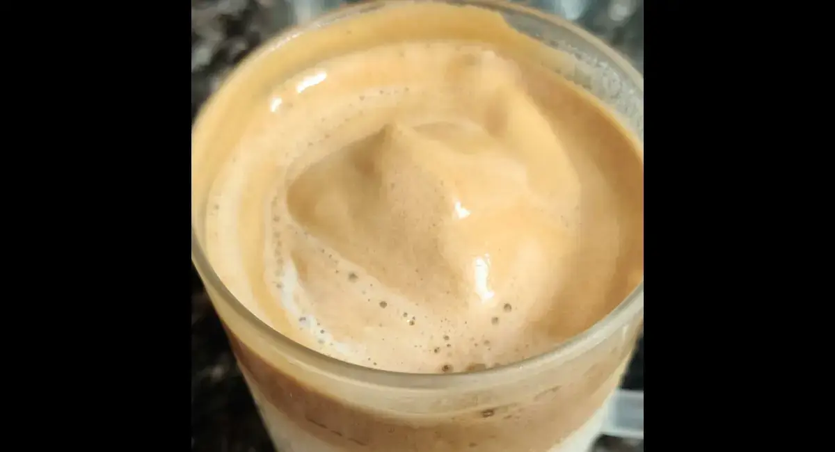 Make-Cold-Coffee-at-Home-Without-a-Machine